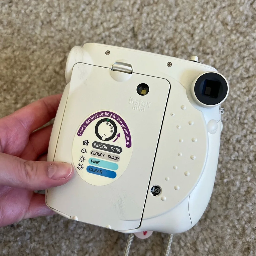 Fujifilm Instax Mini Cream Instant Camera